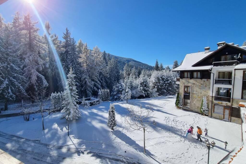 Bh & Semiramida Ski Apartment Borovets Bagian luar foto